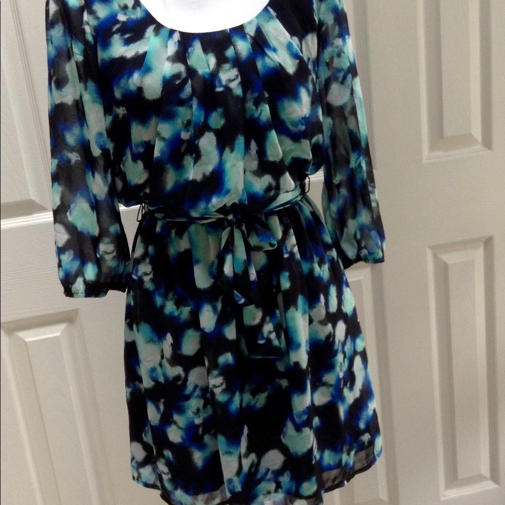 NWOT Three Pink Hearts dress, size M // 01